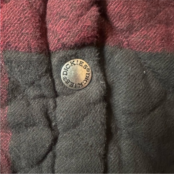 Dickies Red & Black Buffalo Plaid Quilted Shacket – Women’s Small - Picture 6 of 6